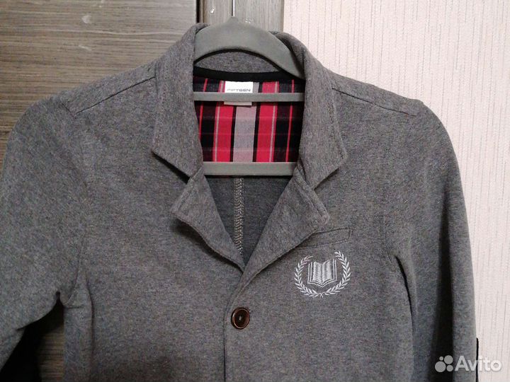 Пиджак для мальчика 134