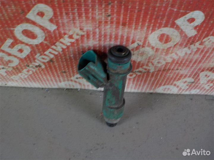 Форсунка топливная Toyota Land Cruiser 120