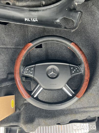 Руль кожанный с подогревом mersedes Ml,Gl
