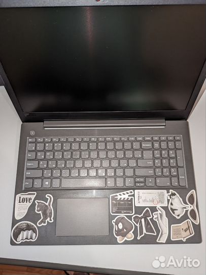 Lenovo v130-15igm
