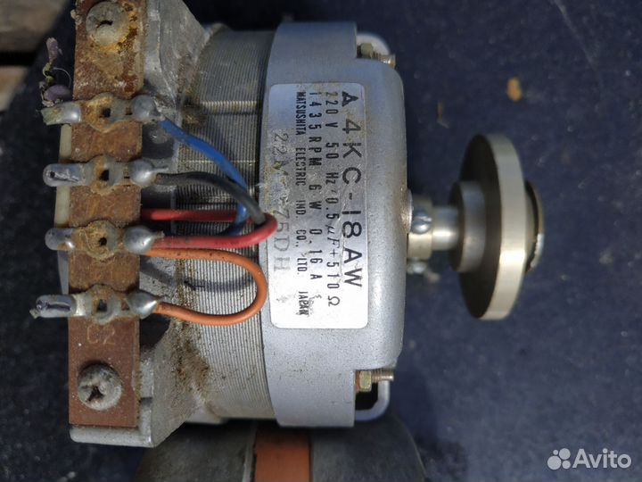 Двигатель для магнитофона