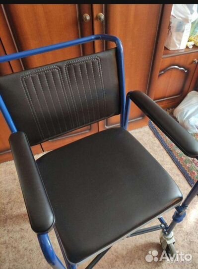 Санитарное кресло TU34