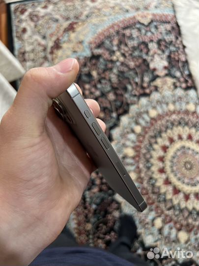 iPhone 15 Pro, 256 ГБ