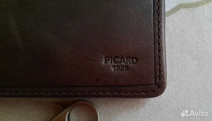 Мужское кожаное портмоне