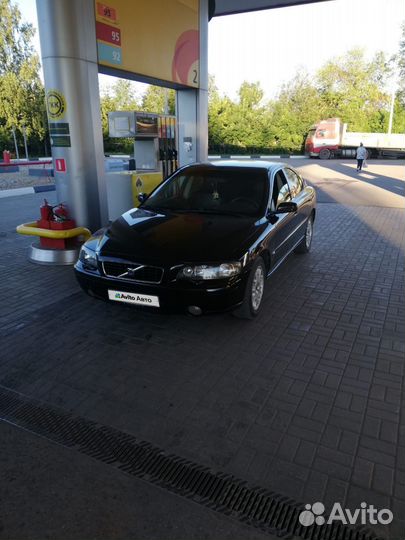 Volvo S60 2.4 AT, 2002, 260 000 км