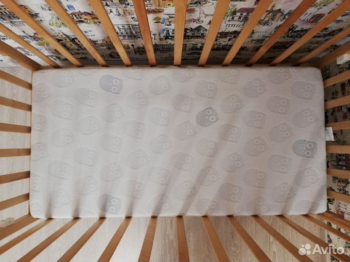 Детская кроватка с маятником (матрас Аскона)