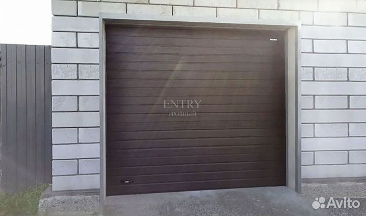 Ворота гаражные секционные