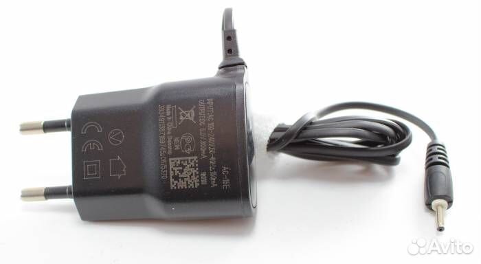 Сетевое зарядное устройство Nokia 6101