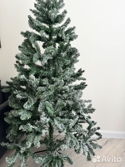 Елка искусственная 180 заснеженная