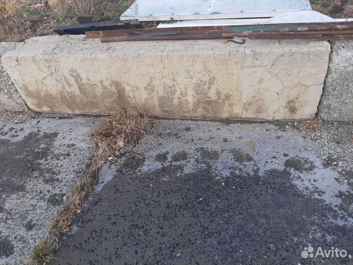 Фундаментные блоки бу балки 6м