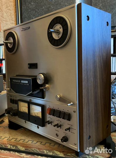 Катушечный магнитофон Pioneer RT-1011H