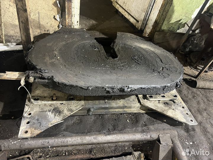 Седло на тягач