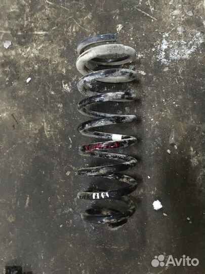 Пружина подвески передняя (Hyundai Sonata)