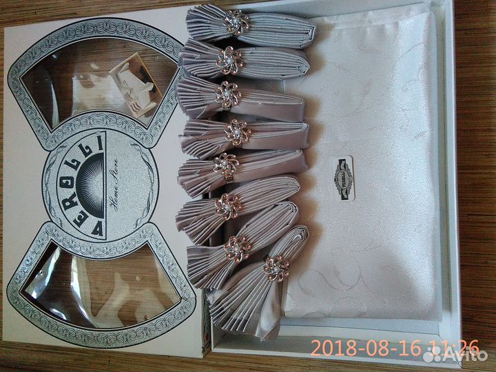 Скатерть Verolli в подарочной упаковке