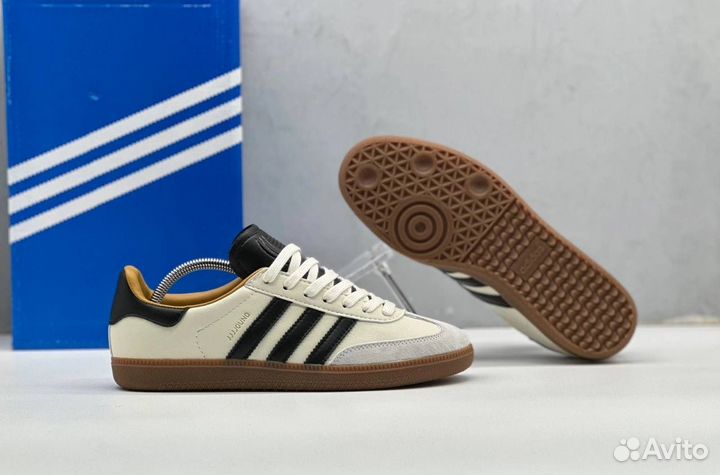 Adidas мужские кроссовки