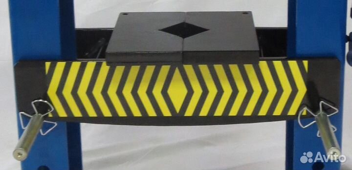 Пресс настольный Т61210M AE&T гидравлический