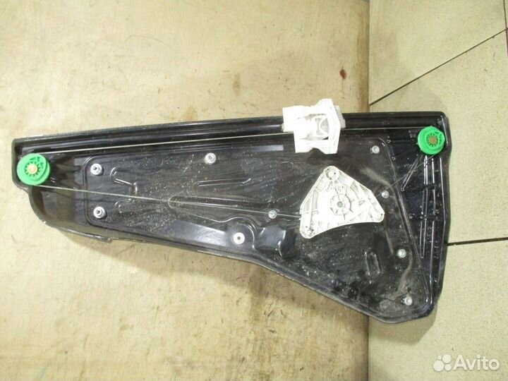 Стеклоподъемник З/Л Land Rover Discovery 3