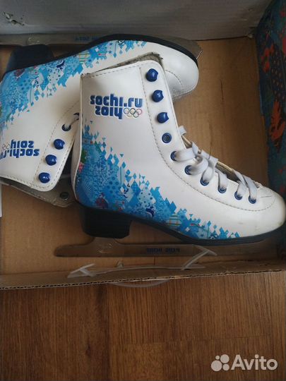 Коньки фигурные 35 размер