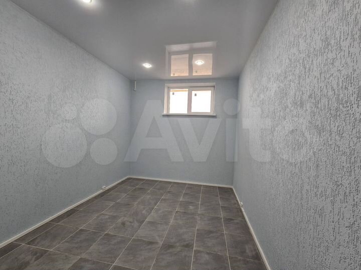 Офис по красной линии, 15.7 м²