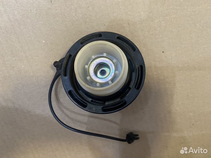 Крышка бензобака hyundai solaris 1, хетчбэк 2012 г