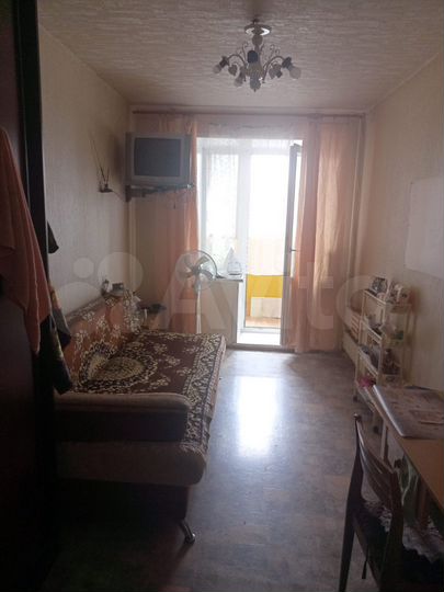 Комната 13 м² в 4-к., 9/9 эт.