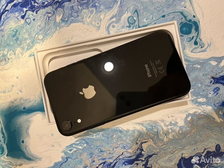 iPhone Xr, 64 ГБ