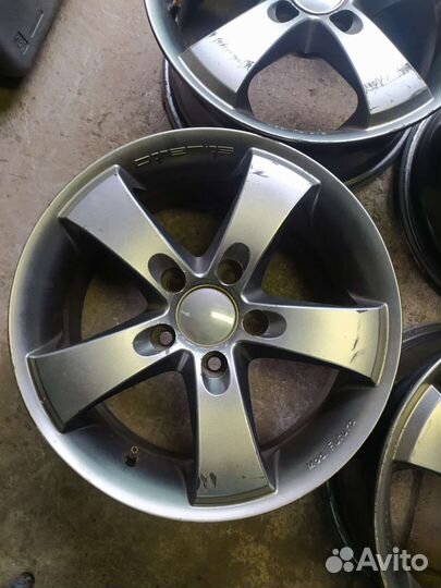 Литые диски r16