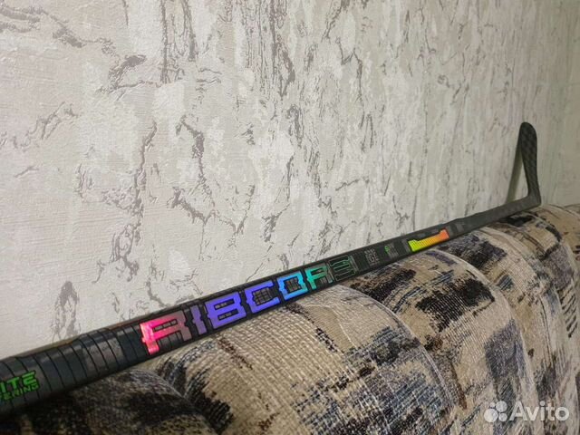 Клюшка хоккейная новая