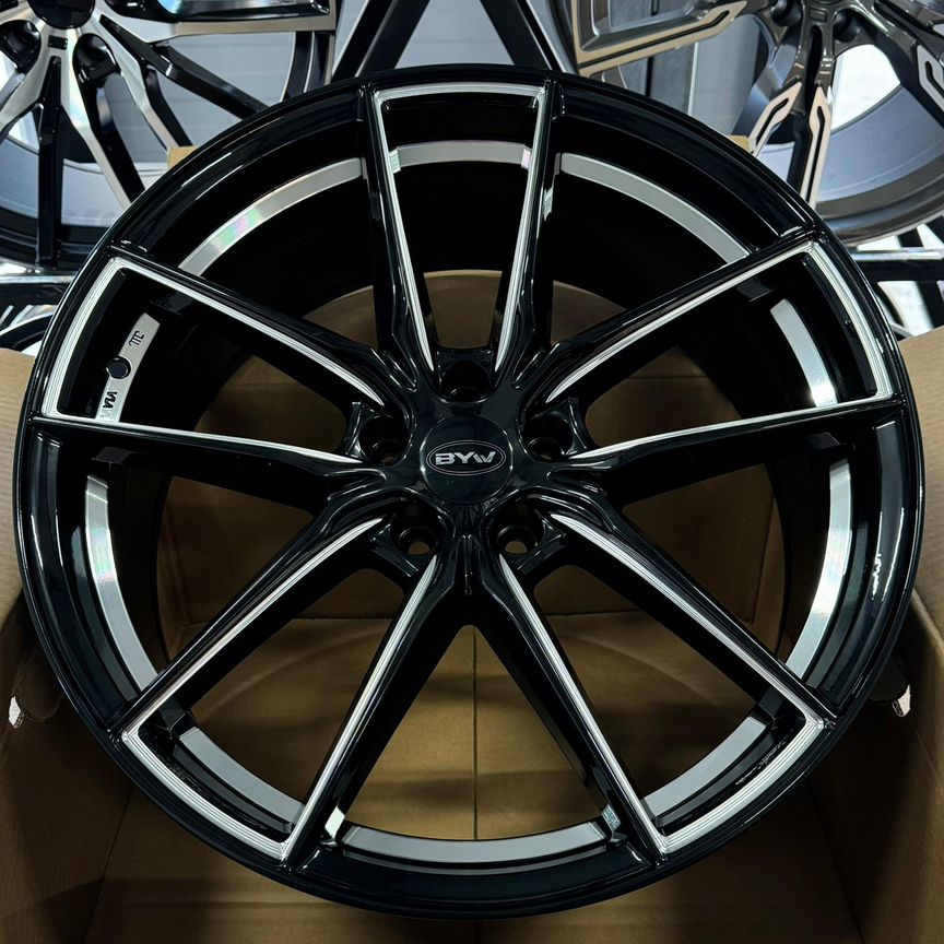 Литые диски BMW 8.5×R20 5×112