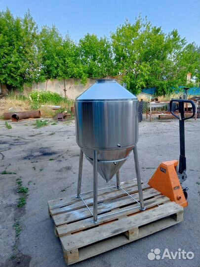 Цкт 1150 л из нержавейки с горловиной на 8 дюймов