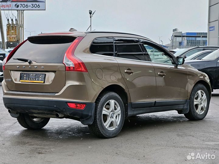 Volvo XC60 2.4 AT, 2010, 200 000 км