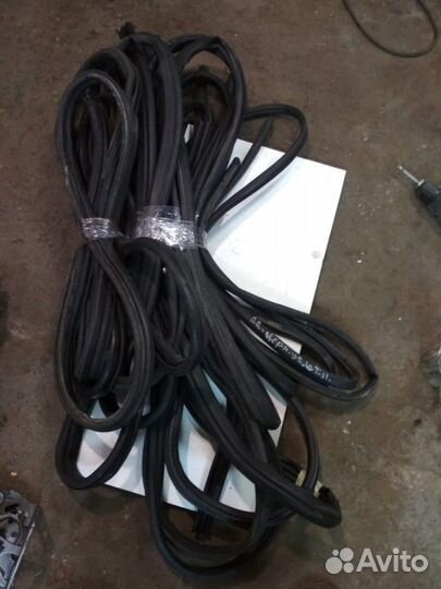 Резиновые уплотнители Ford Focus 2