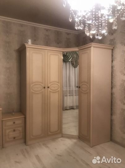 Спальный гарнитур