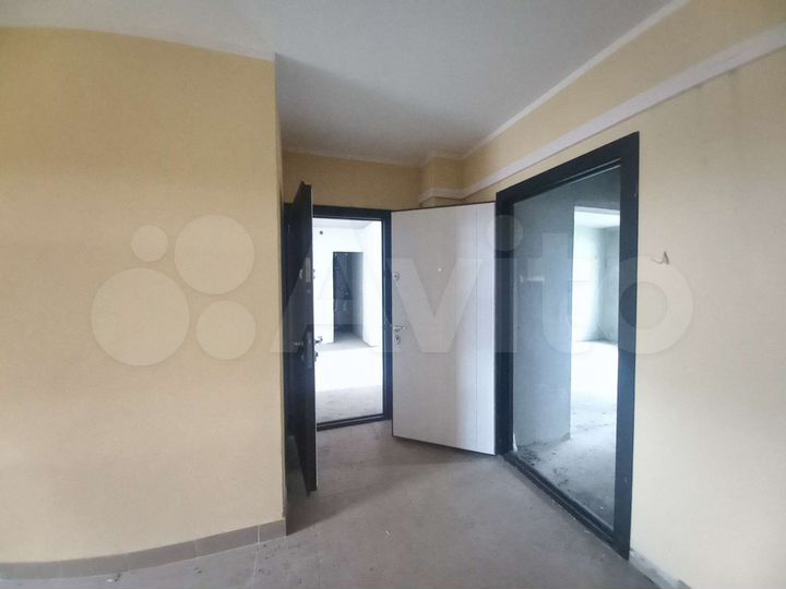 2-к. квартира, 60 м², 3/10 эт.