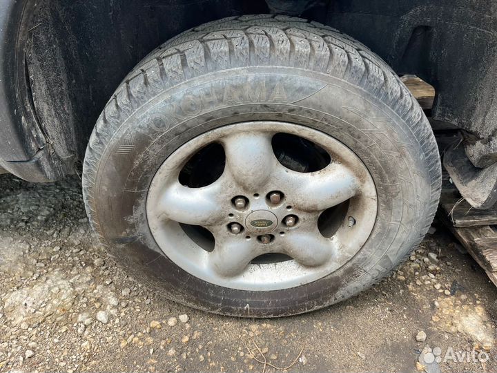 В разборе land rover freelander