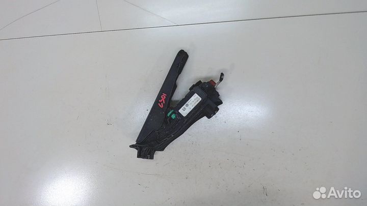 Педаль газа Volkswagen Passat CC, 2011