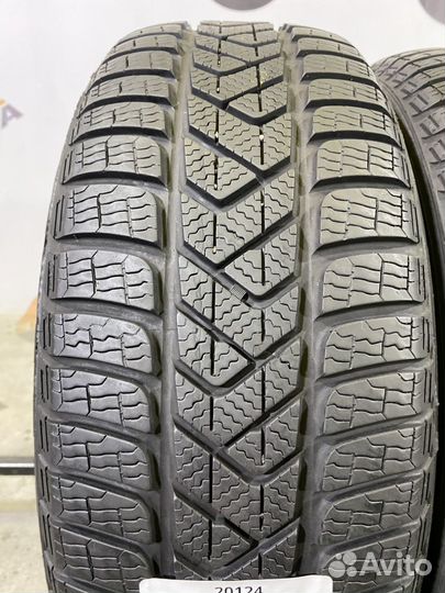 Pirelli Winter Sottozero 3 205/55 R17