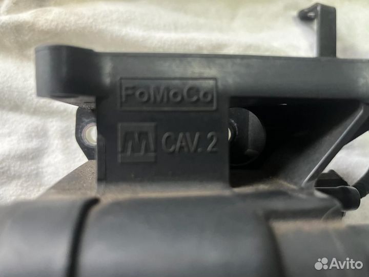 Корпус термостата Ford Focus 2 1.8