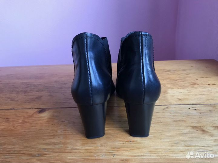 Ботильоны (полусапожки) hogl