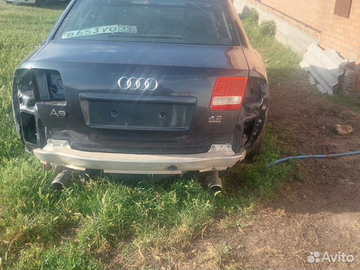 Audi A8 4.2 AT, 2003, 300 000 км