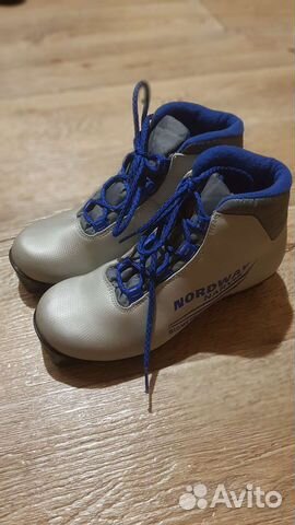 Лыжные ботинки классические
