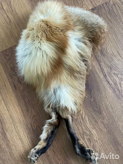 Меховая шапка лиса