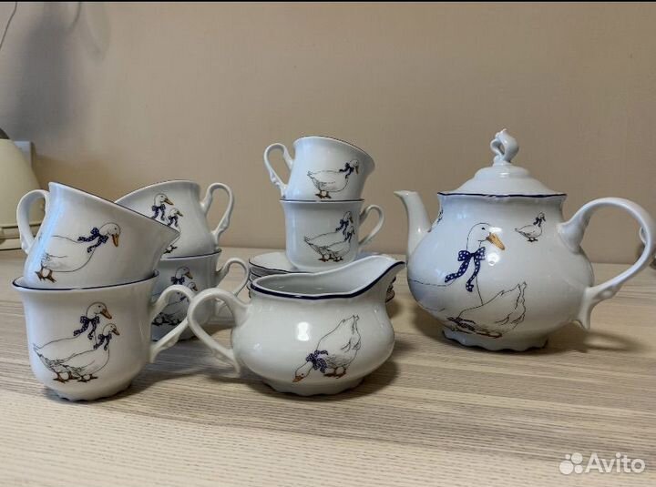 Сервиз чайный фарфор Thun 1794 Гуси Констанция