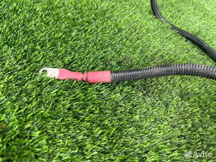 Плюсовой провод Bmw 5 F10 N52B25 2011