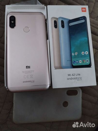 Xiaomi Mi A2 lite 4/32