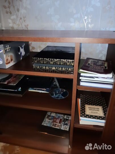 Тумба под телевизор