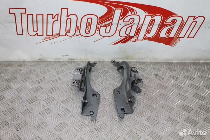 Петли капота комплект Infiniti EX QX50 J50
