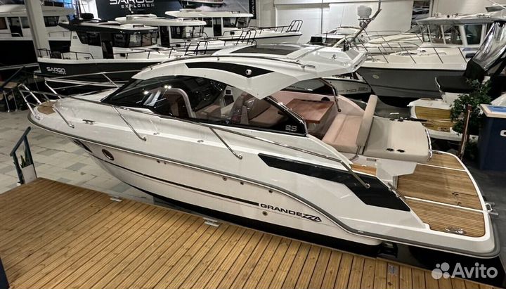 Моторная яхта Grandezza 28 OC в наличии