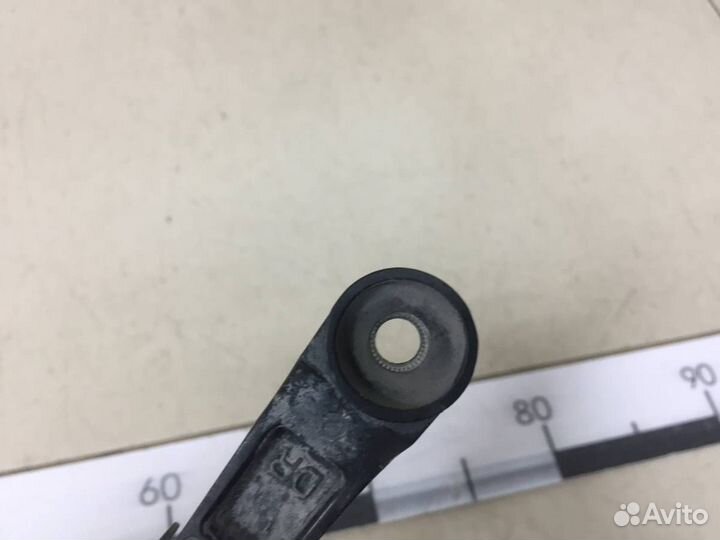 Поводок стеклоочистителя передний левый Daewoo Mat