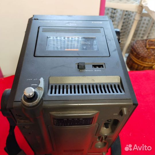 Магнитофон sony jackal 300